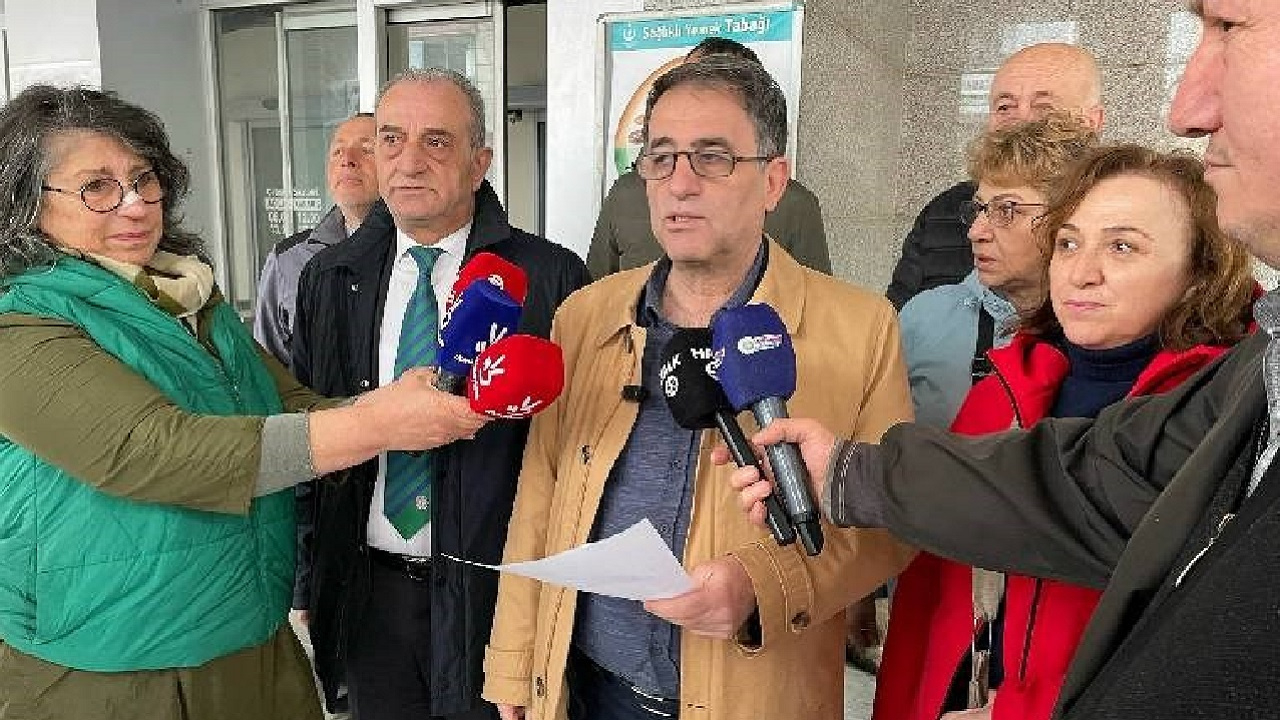 CHP Rize İl Başkanlığı'ndan Çatalca Müftüsü'nün paylaşımına sert tepki: "Vatansever sanatçılarımızın yanındayız"