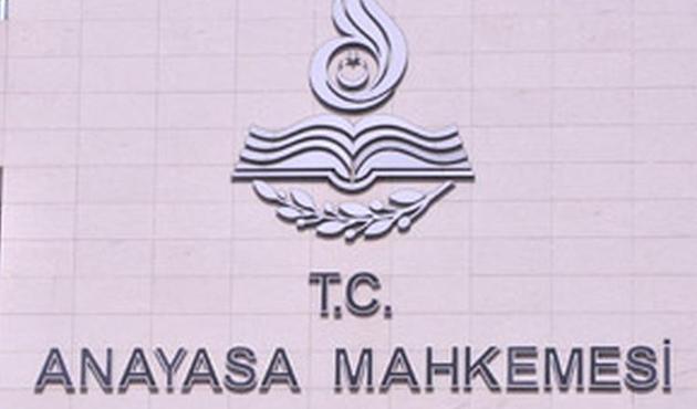 AYM, Türkiye 'Kürdistan' Demokrat Partisi'ne bir ay süre verdi!