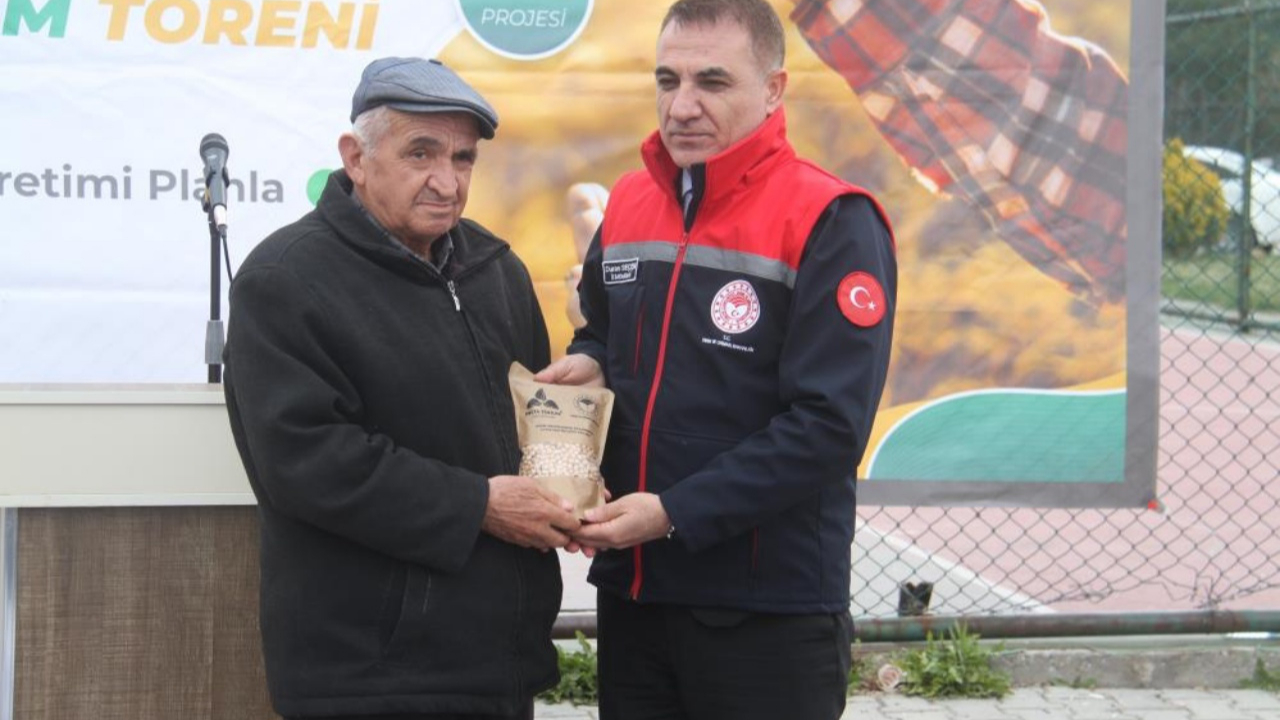 Konya’da nohut devrimi: 318 ton tohumla tarım atağı!