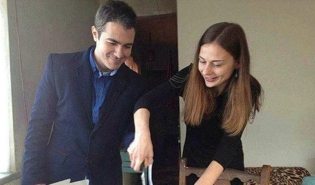 Eşini ve baldızını öldüren müzisyen tutuklandı!
