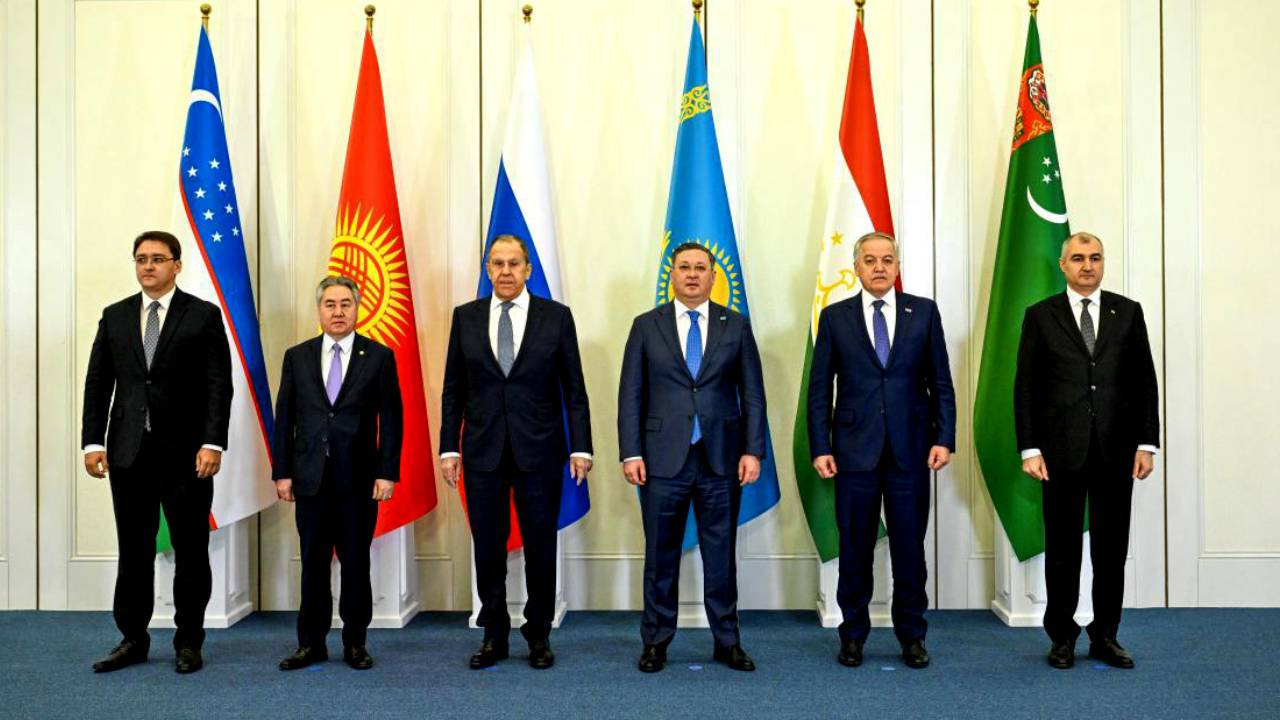 Orta Asya-Rusya Dışişleri Bakanları 8. Toplantısı Kazakistan'da yapıldı