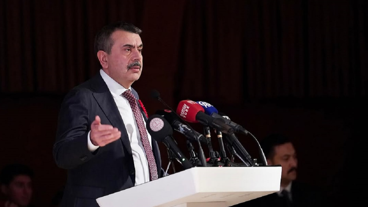 Yusuf Tekin hakkında bomba iddia: İstifa mı etti? İşte merak edilen detaylar