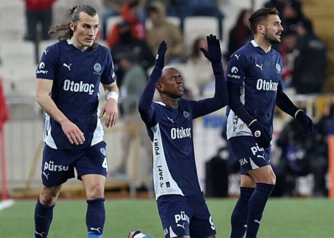 Fenerbahçe'de galibiyet kilidini Talisca açtı, Sivasspor'u ateşe attı (Sivasspor 1 - 3 Fenerbahçe | Maçın özeti)