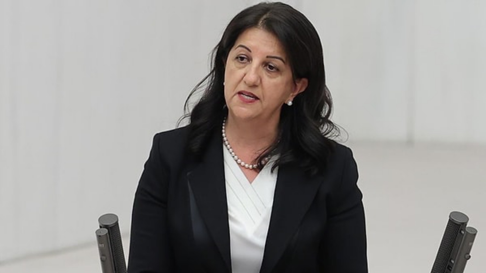 İmralı çağrısı sonrası DEM Parti'den yeni adım! Pervin Buldan duyurdu: Önümüzdeki hafta Adalet Bakanı ile Öcalan için umut hakkını görüşeceğiz