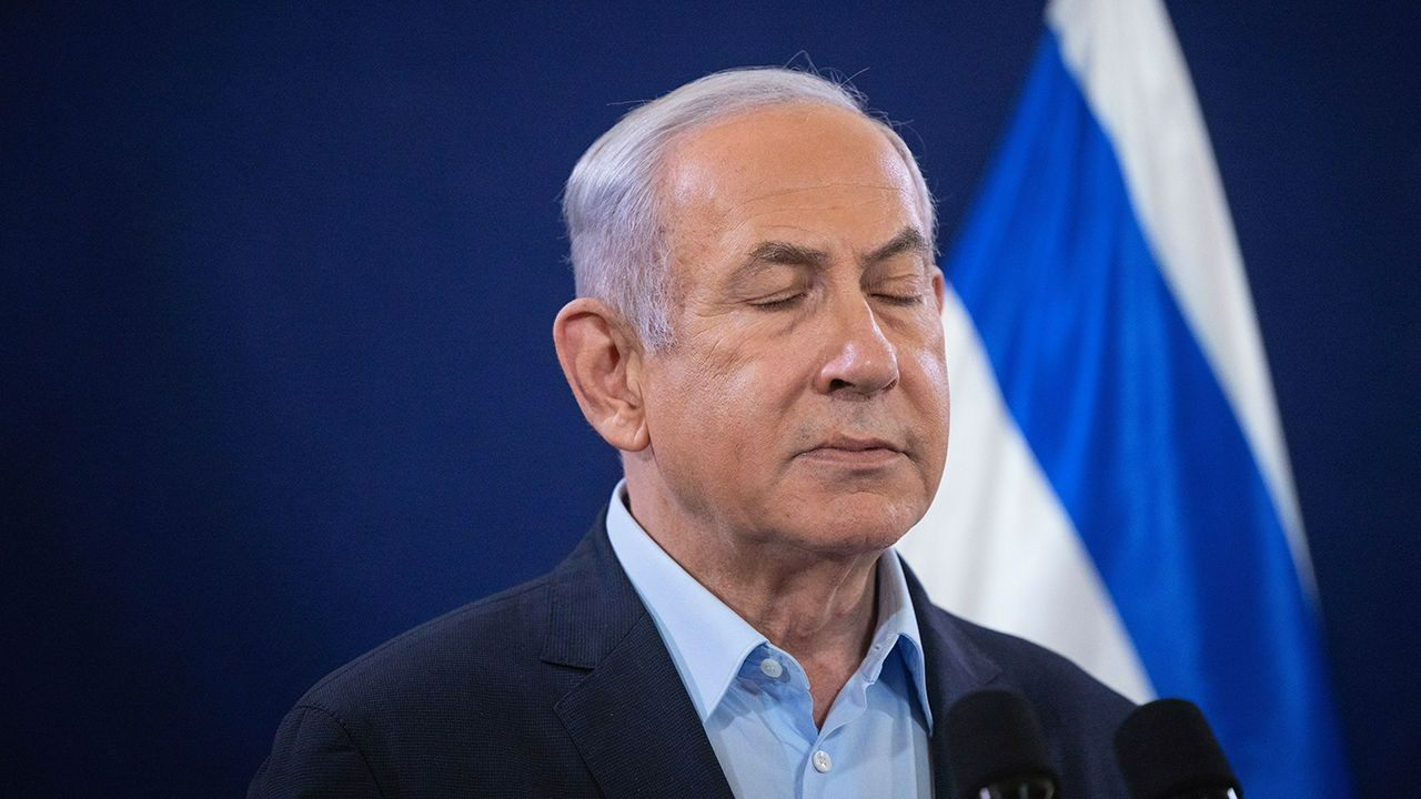 İsrailli esir yakınlarından Netanyahu’ya: “Esirlerin sırtından siyaset yapıyor”