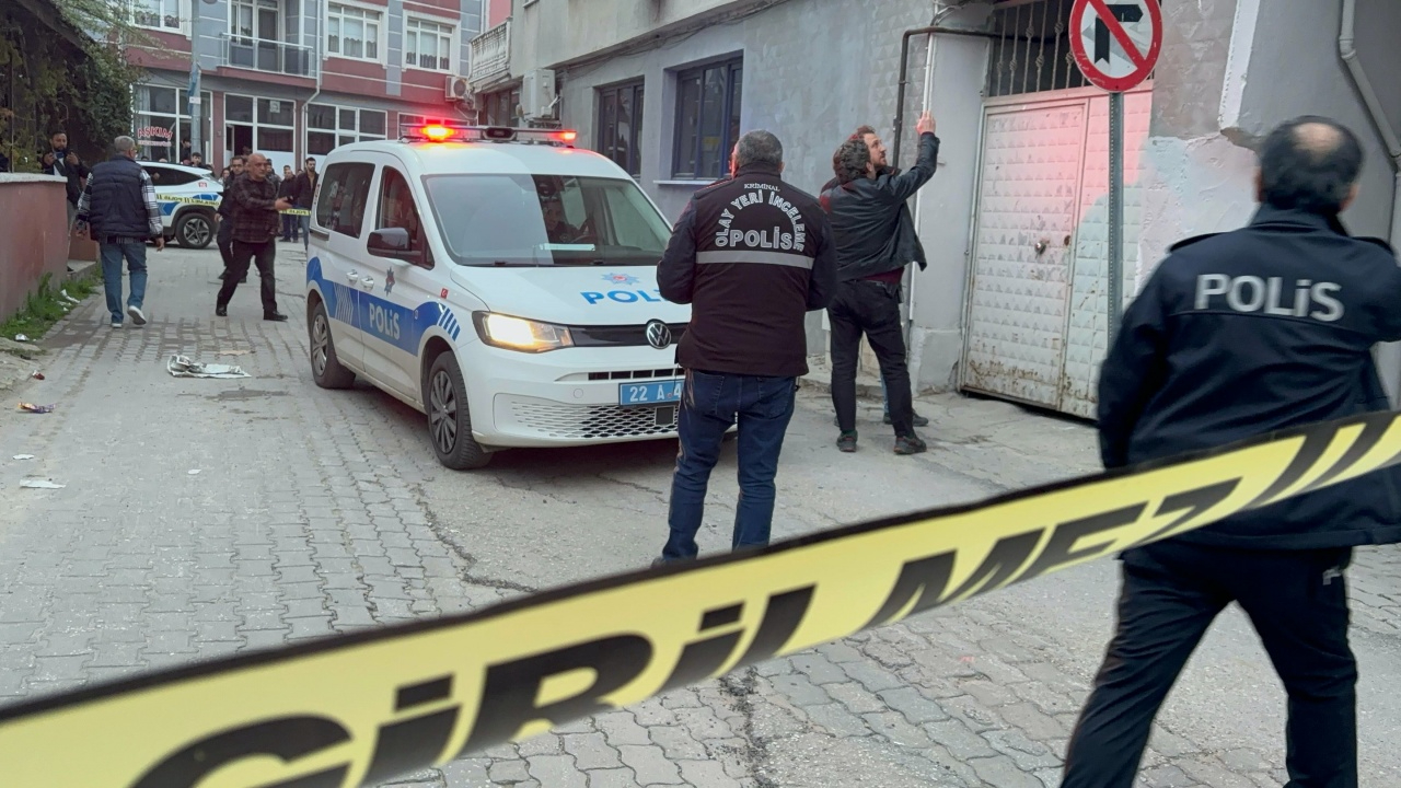 Edirne’de kahvehanede tüfekli vahşet! Tartışma kanlı bitti
