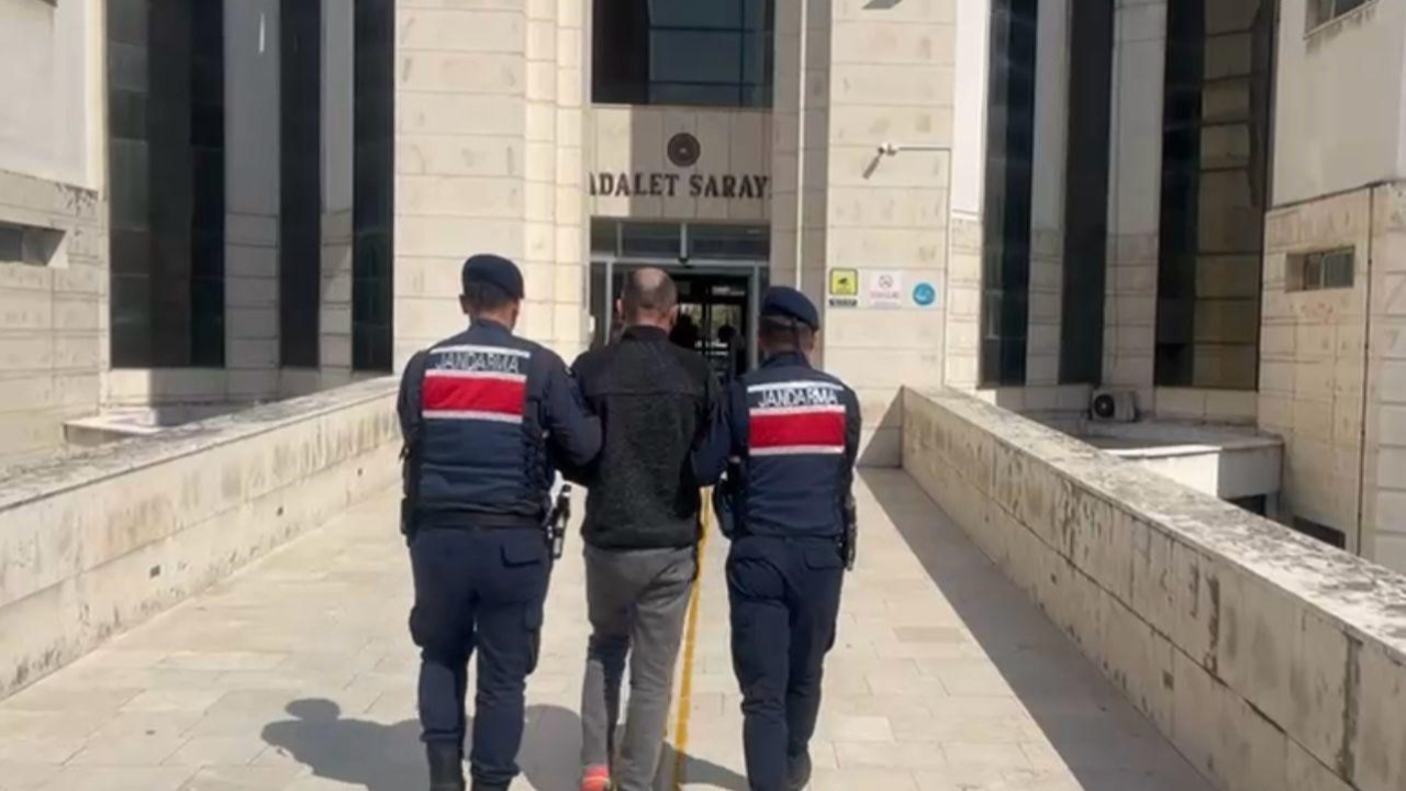 Edremit’te uyuşturucu operasyonu: Suçüstü yakalanan şüpheli cezaevine gönderildi