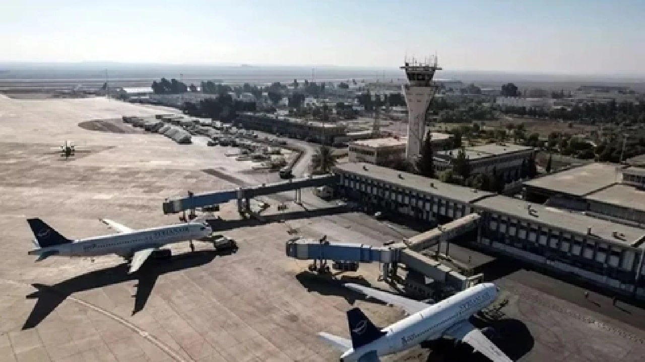 BAE'den diplomatik hamle: Suriye uçuşları yeniden başlıyor