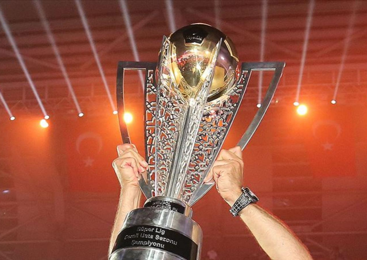 Süper Lig'de şampiyonluk oranlarında olay değişim! İşte favori takım...