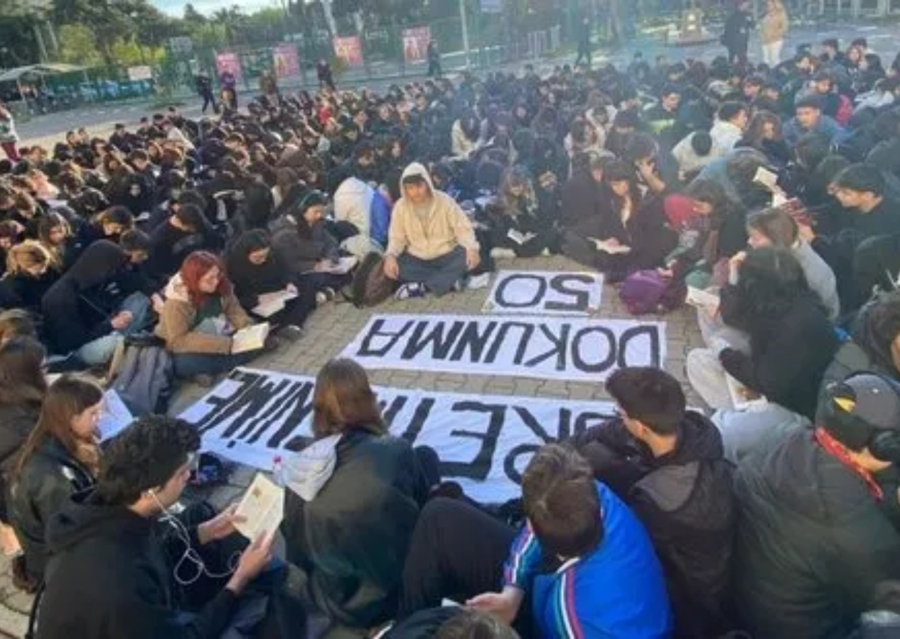 CHP'nin kirli lise projesi! Öğrencileri kışkırtmaya çalışıyorlar... Bugünün gazete manşetleri!
