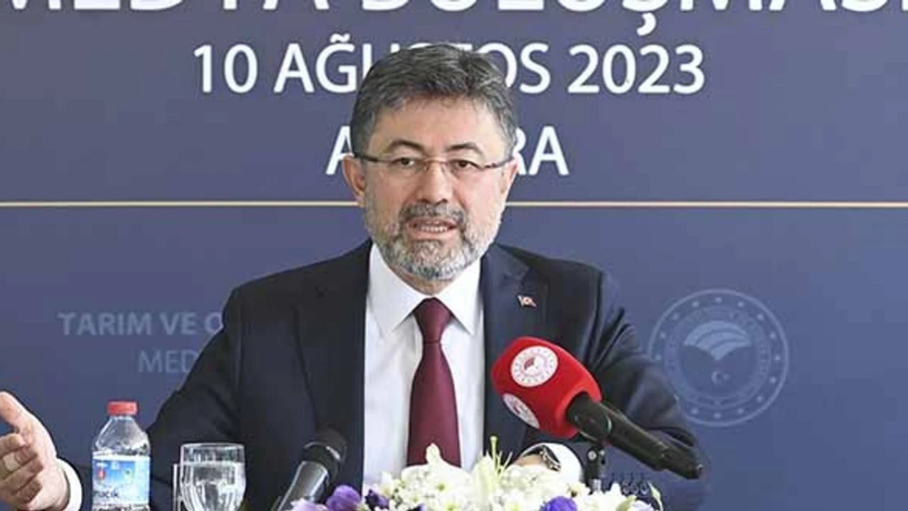 Bakan Yumaklı’dan çiftçiye destek sözü! Zirai don zararları Kabine'de konuşulacak