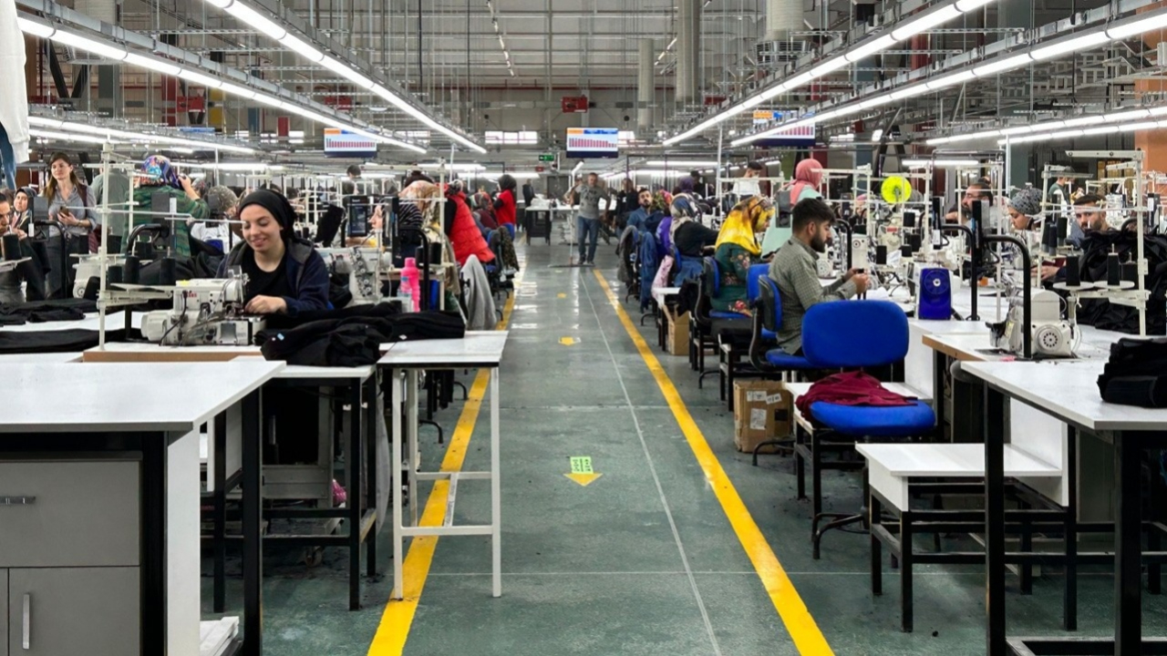 Tekstil ve hazır giyimde istihdam kan kaybediyor! Ocakta 15 bin kişi işsiz kaldı