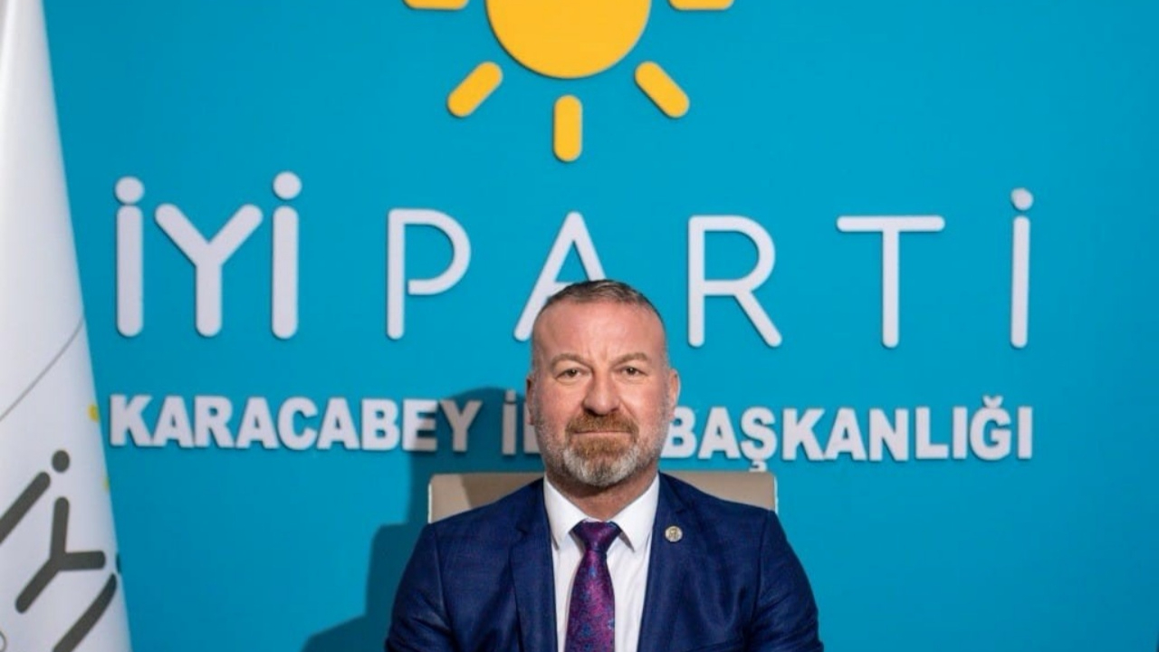 Bursa Karacabey Belediye Başkanı Fatih Karabatı İYİ Parti'den istifa etti