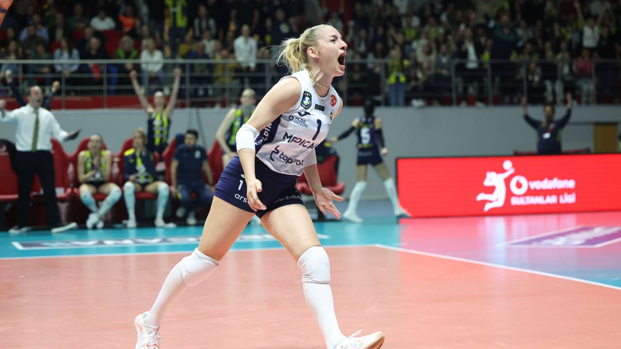 Vodafone Sultanlar Ligi'nde play-off finali ve 3-4 etabının programı açıklandı, gözler Fenerbahçe Medicana ile VakıfBank maçında