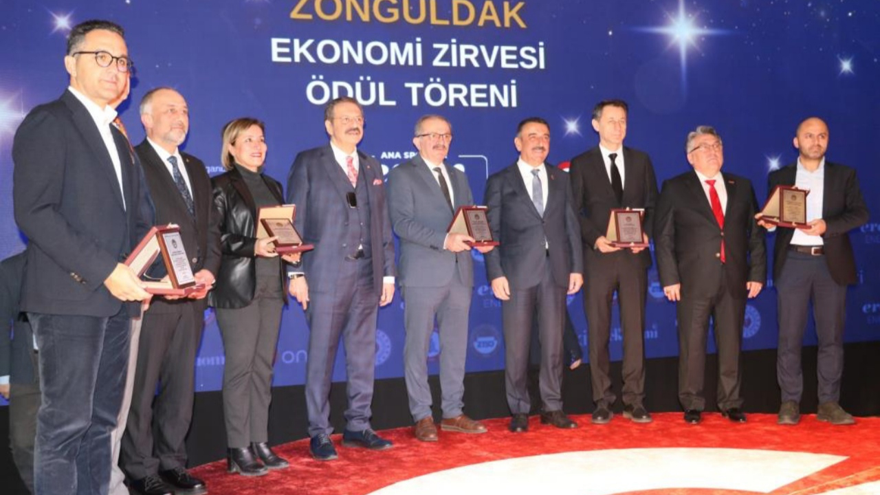 Filyos Vadisi Türkiye’nin enerji üssü olacak: Hisarcıklıoğlu’ndan Çaycuma’ya övgü