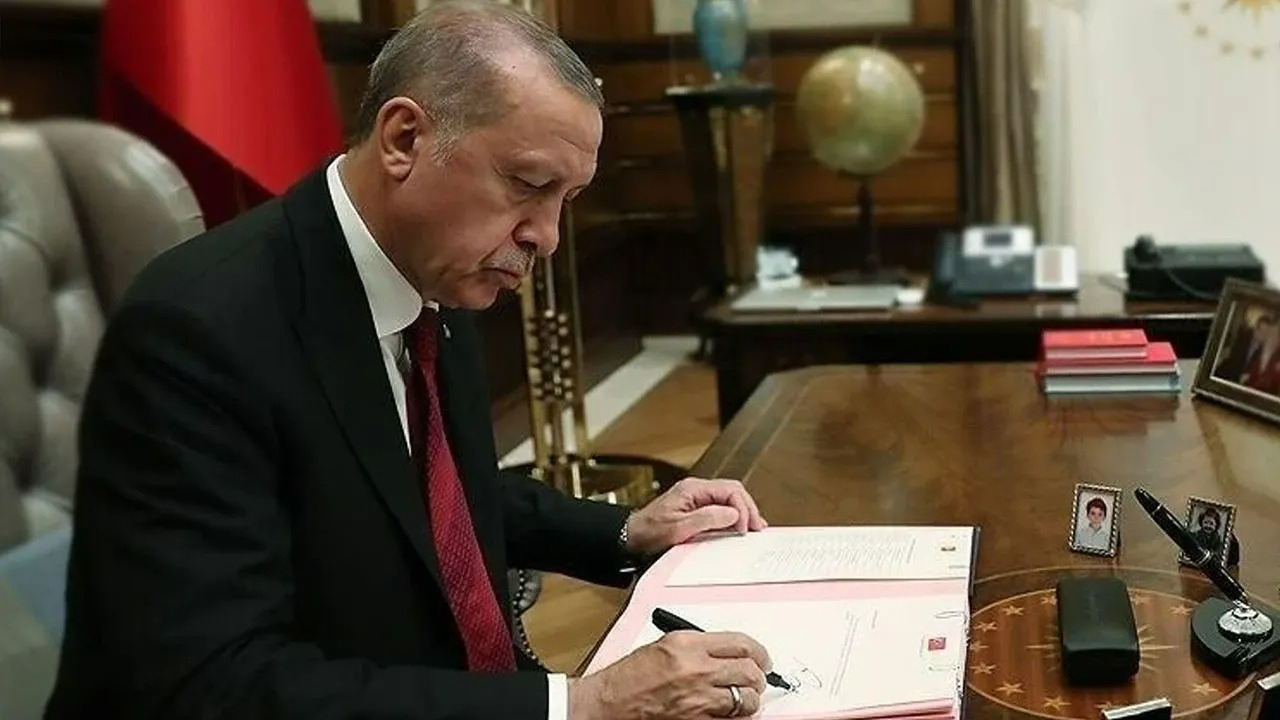 Resmi Gazete'de yayımlandı! Cumhurbaşkanlığı Sağlık Politikaları Kurulu Başkanvekilliğine yeniden Prof. Dr. Topaloğlu atandı