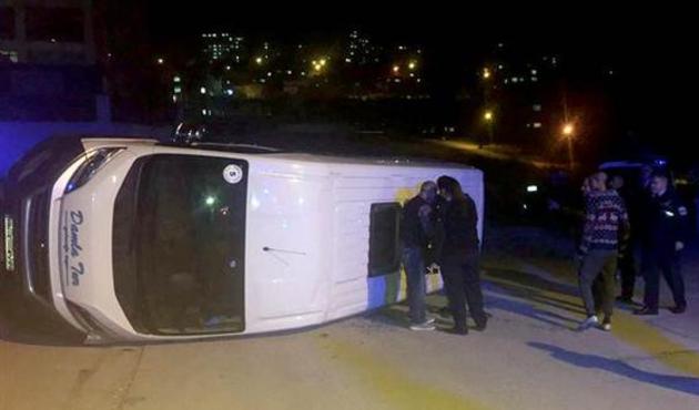 Ankara’da öğrenci servisi kaza yaptı…