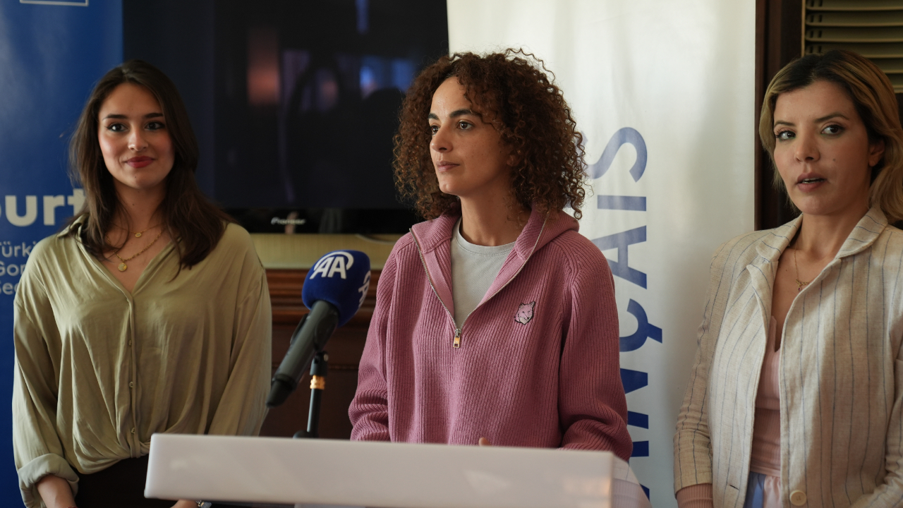 Fransa'nın prestijli edebiyat ödülü Goncourt'un Türkiye seçimi "Madelaine Avant L'aube" adlı romanıyla Fransız yazar Sandrine Collette oldu