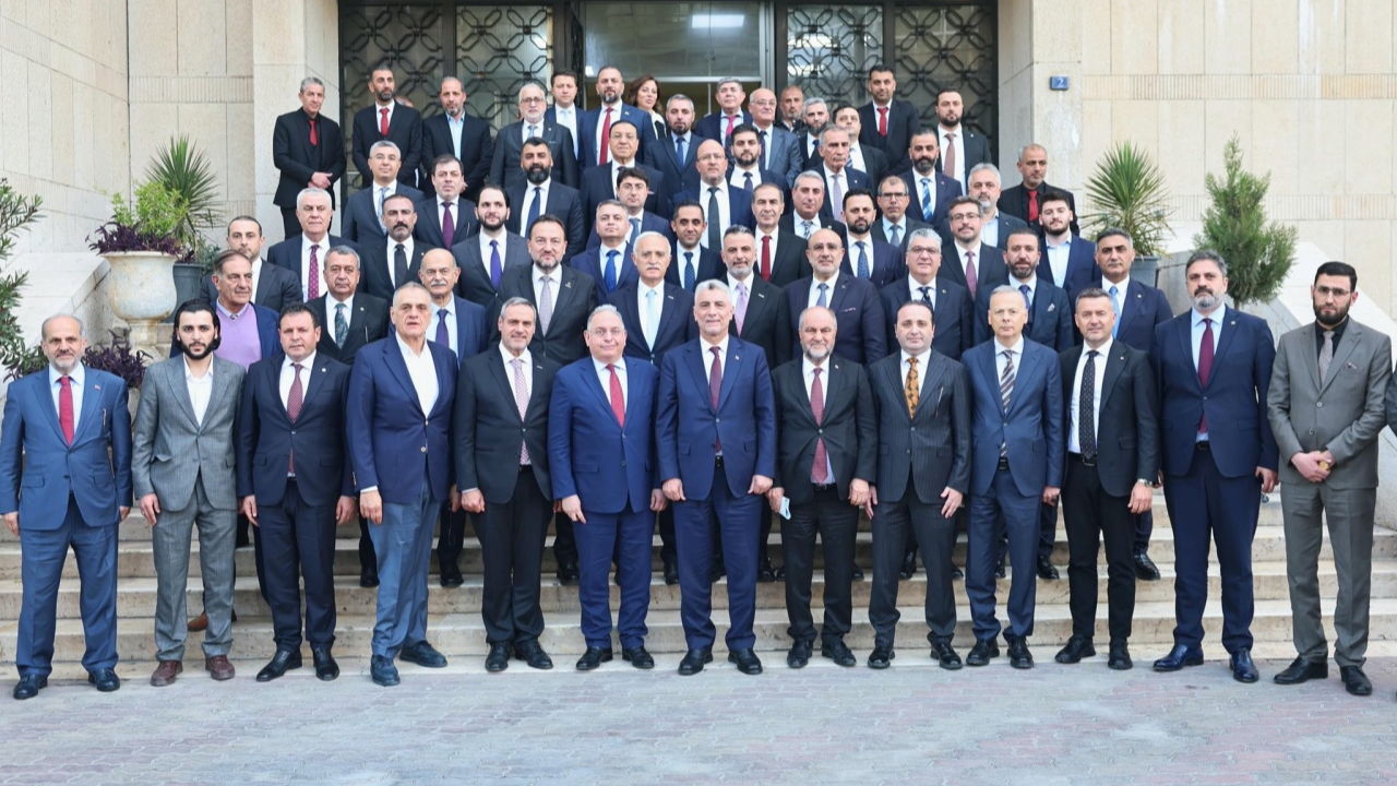 Ticaret Bakanı Bolat Şam'da! Suriye Maliye Bakanı Barnia ile ekonomik iş birliği masada