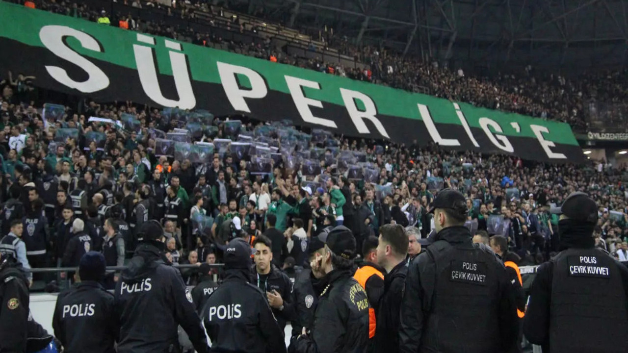 Amatöre kadar düşmüştü! Süper Lig efsanesi geri dönüyor