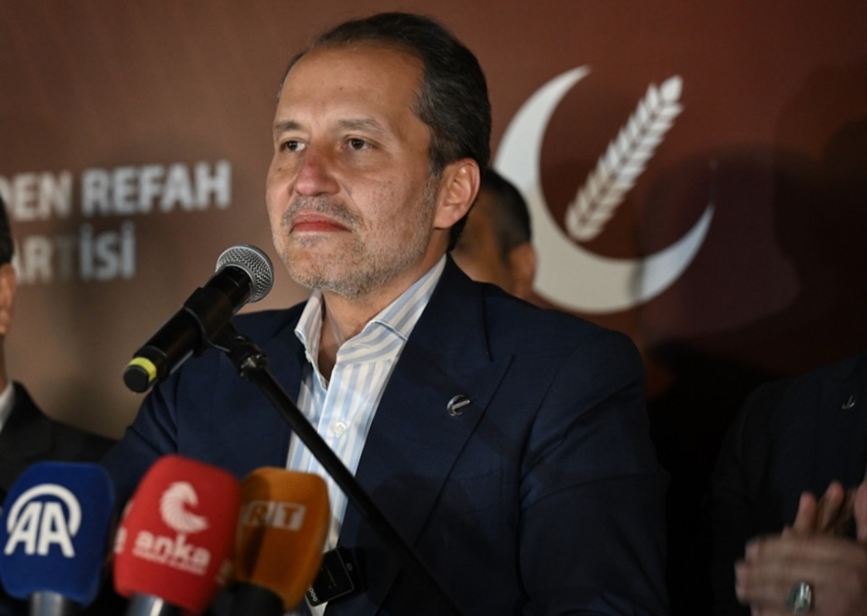 Yeniden Refah Partisi’nde neler oluyor? Toplu istifa dalgası... Genel Merkez sessizliğe büründü!