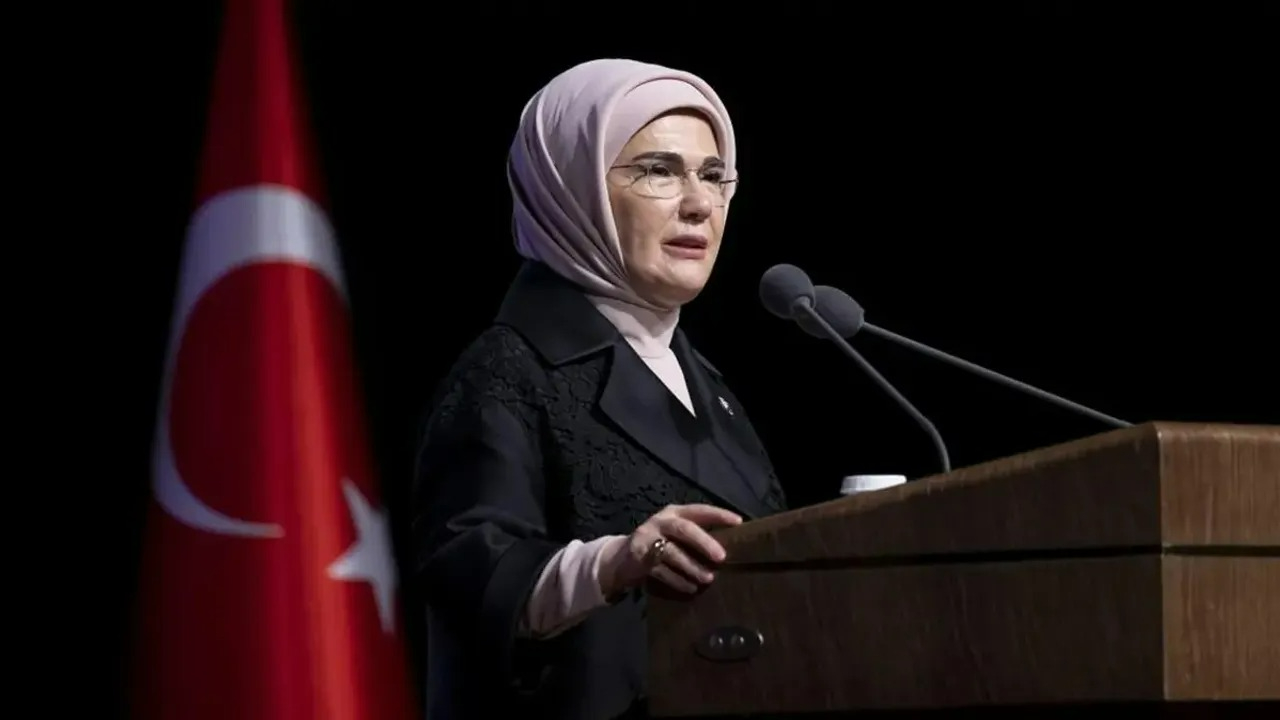 Emine Erdoğan'dan sevgi eli: BM'nin Çocuklara Yönelik Şiddet Özel Temsilcisi ile görüştü