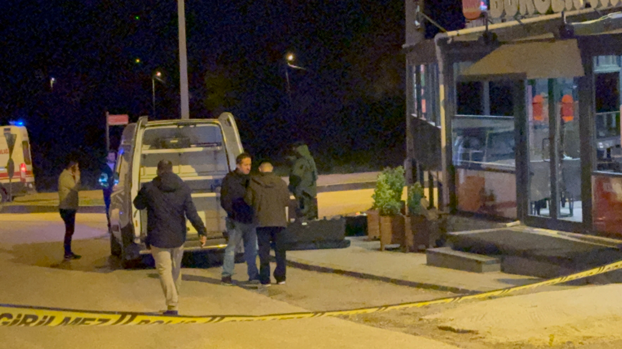 Düzce’de unutulan çanta fünyeyle patlatıldı: İçinden hırsızlık önleyici cihaz çıktı