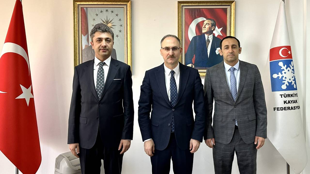 Türkiye Kayak Federasyonunda Süleyman Şahin dönemi resmen başladı