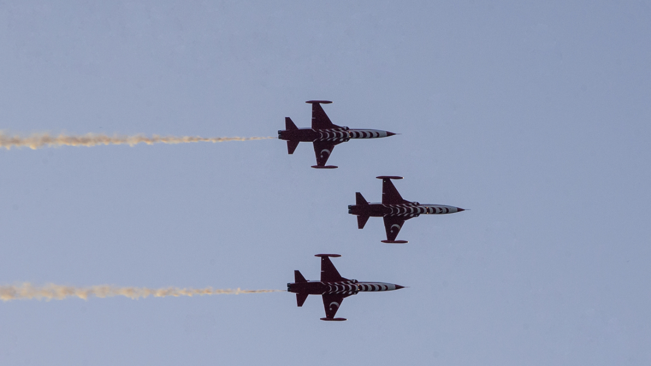 Türk Yıldızları, İskenderun semalarında prova uçuşu yaptı