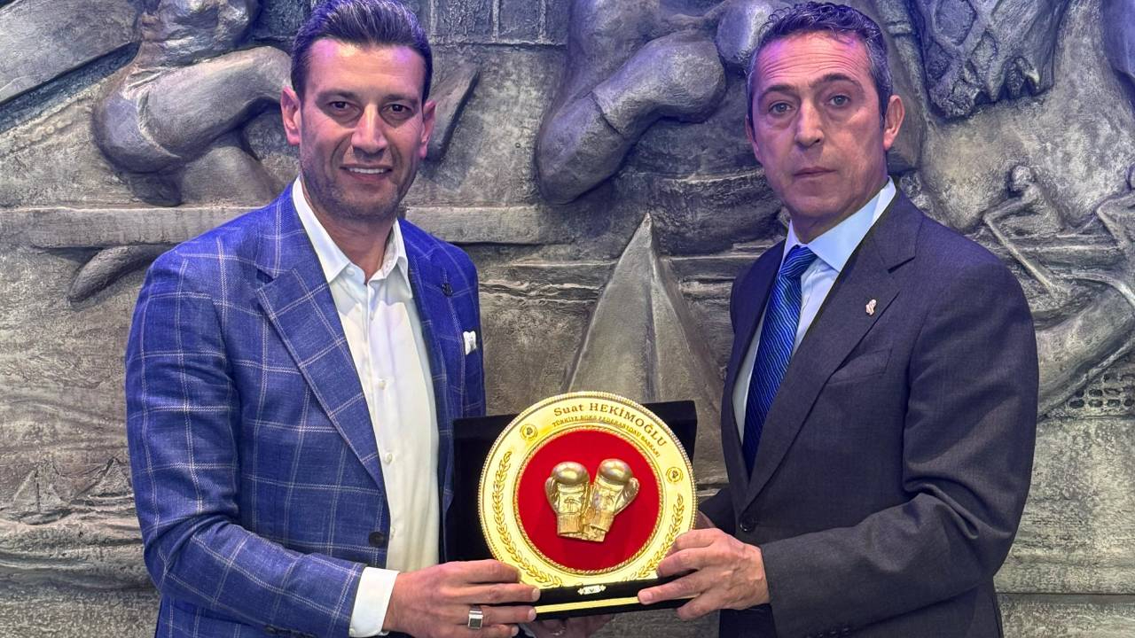 Türkiye Boks Federasyonu Başkanı Suat Hekimoğlu'ndan Ali Koç'a teşekkür ziyareti