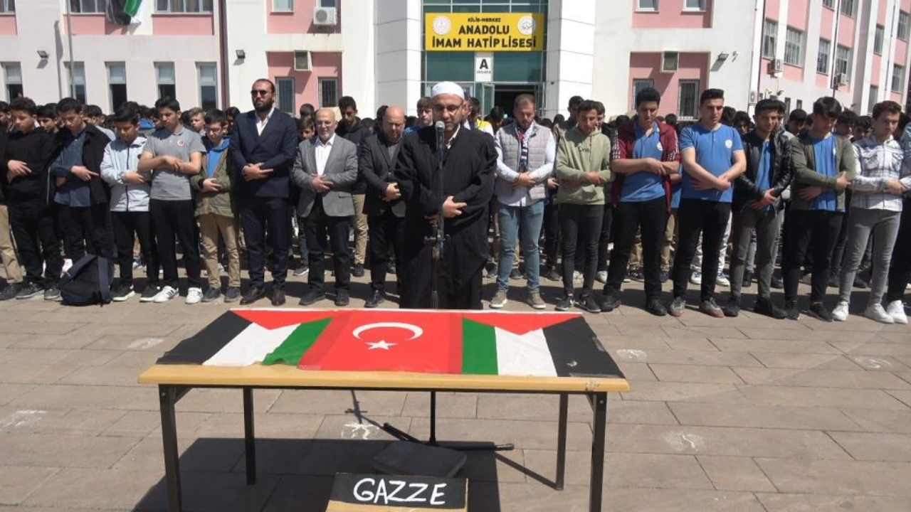 Kilis’te okullardan Filistin’e destek: İnsanlık dayanışması Gazze için