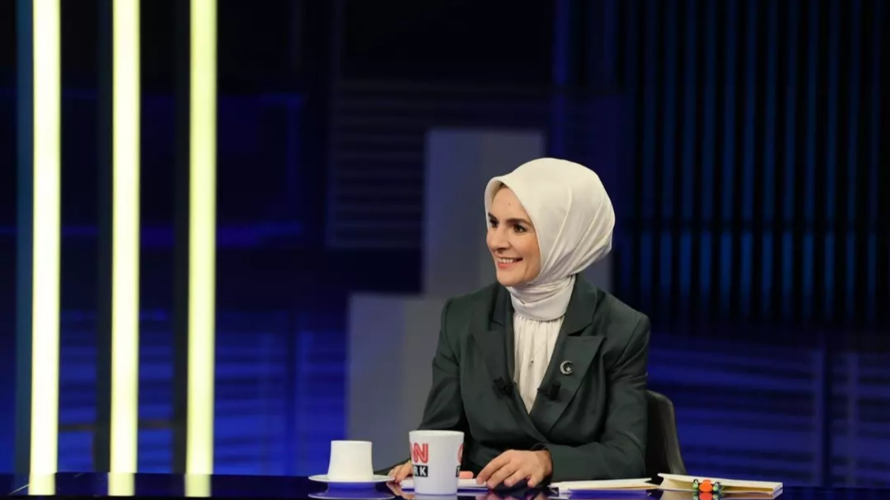 Bakan Göktaş Aile Destek Paketi'nin detaylarını duyurdu! Doğum ödemeleri Mayıs’ta, yeni evlilere beyaz eşya indirimi yolda