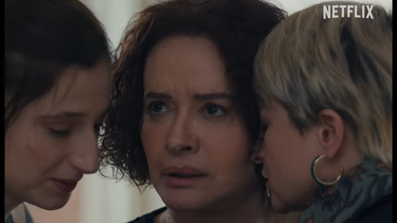 ‘İstanbul Ansiklopedisi’ Dizisi Hangi Üniversitede Çekildi? Netflix Dizisinin Oyuncuları, Karakterleri ve Konusu