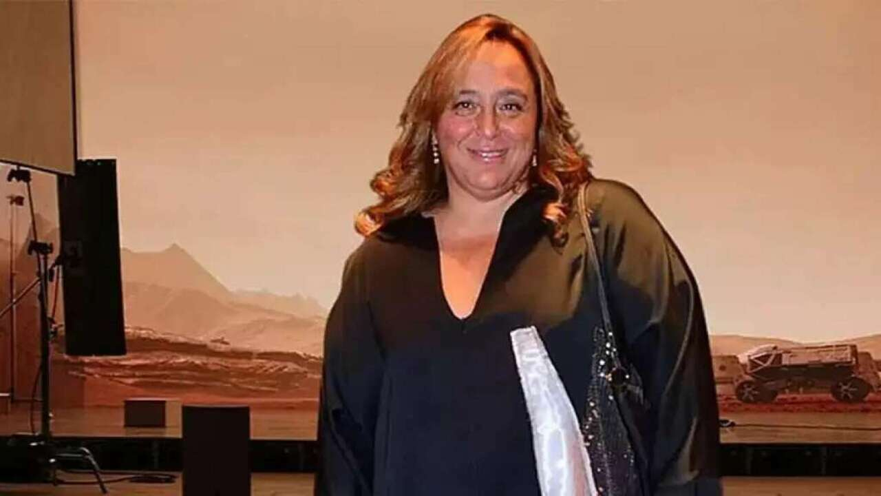 Gezi Parkı soruşturması: Menajer Ayşe Barım hakim karşısında! 30 yıl hapsi isteniyor... Ünlü isimler Barım'a destek için adliyeye akın etti