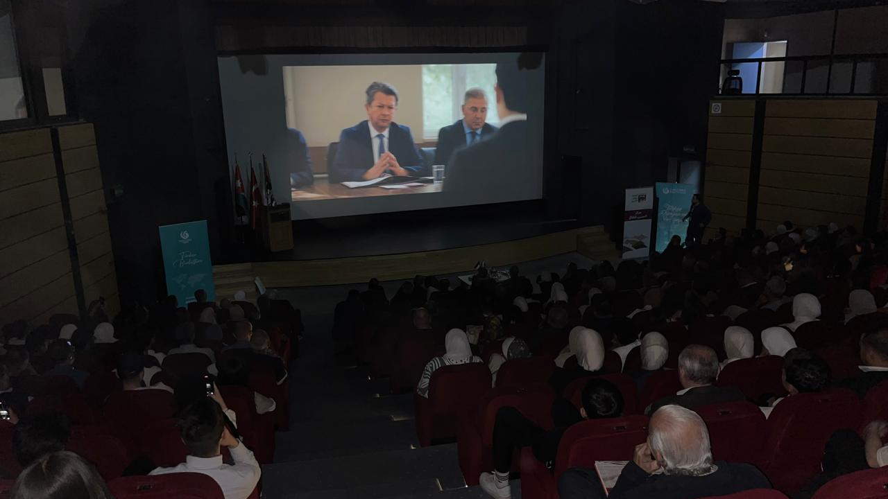 Erzincan Milletvekili Serkan Bayram'ın hayatını konu alan "Buğday Tanesi" filmi Amman'da gösterildi
