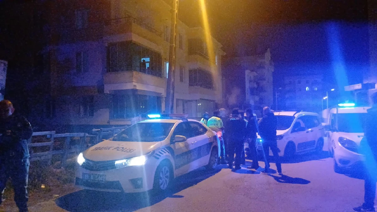 Polisten kaçan 16 yaşındaki ehliyetsiz sürücüye 50 bin lira ceza...