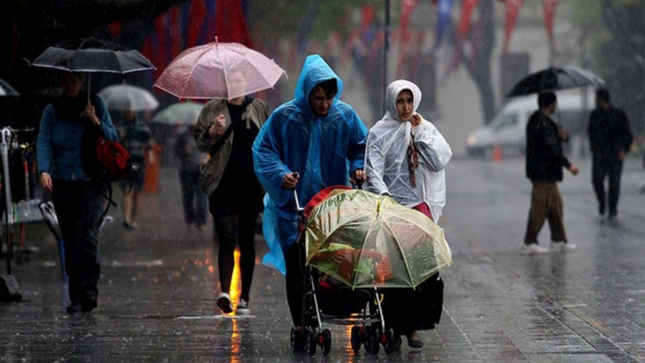 Meteoroloji'den 5 günlük alarm! Sağanak yağış geliyor... Özellikle çarşamba gününe dikkat!