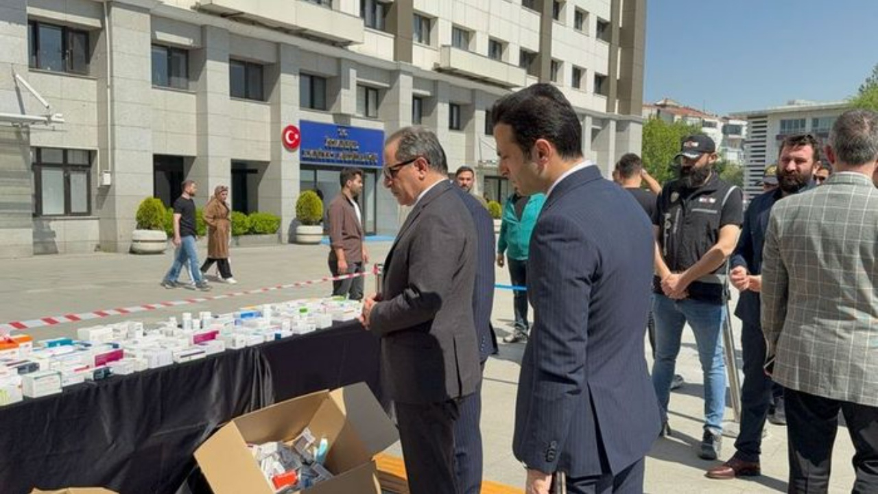 Kaçak ilaç operasyonu: 400 milyon TL’lik ilaç ele geçirildi