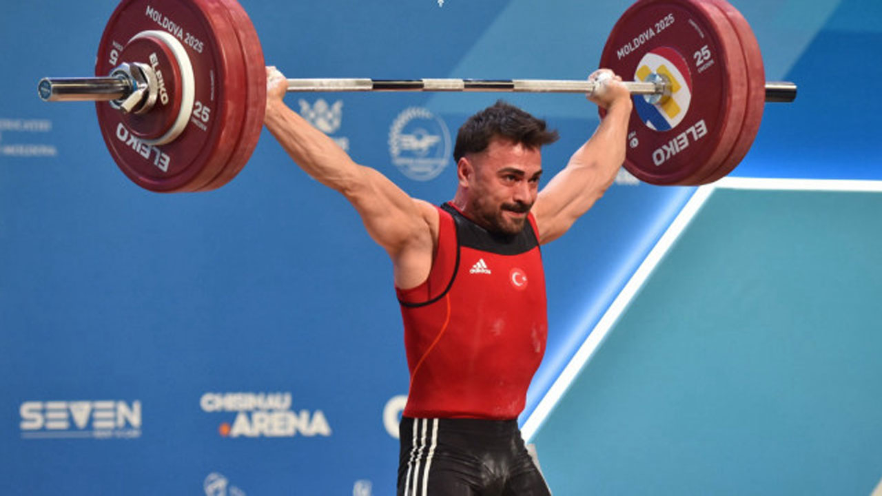 Milli Halterciler Avrupa’yı salladı! 8 Altın, 19 madalya ile tarihe geçtiler
