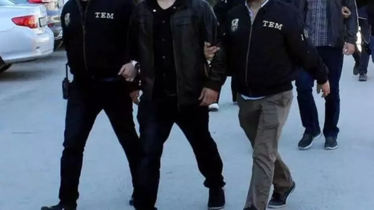 Konya merkezli DEAŞ operasyonu! 3 ilde 7 şüpheli gözaltında