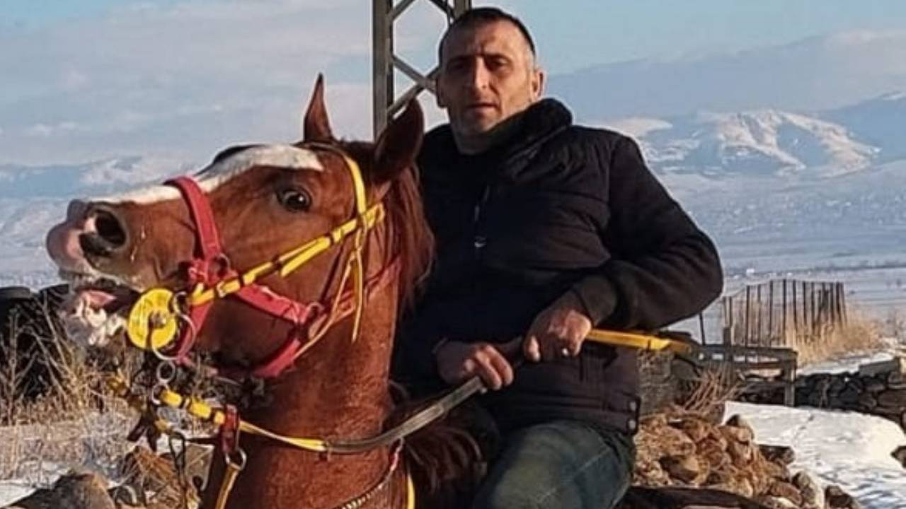 Tecrübeli ciritçi Adem Geyik atının üstünde kalp krizi geçirip hayatını kaybetti