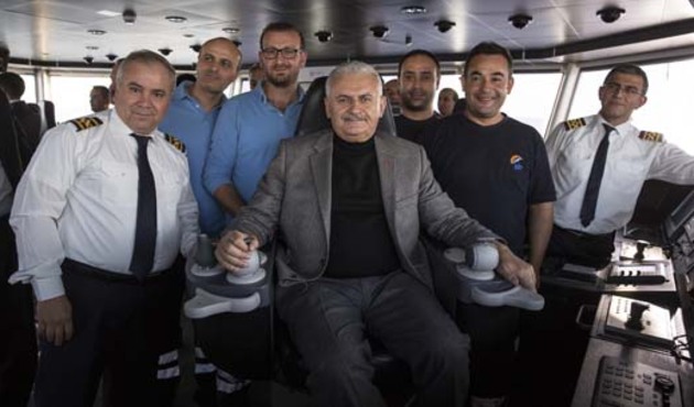 Başbakan Binali Yıldırım İstanbul'a kaptan köşkünde döndü!