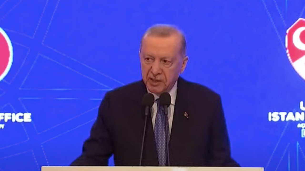 Cumhurbaşkanı Erdoğan'dan İstanbul depremi üzerinden siyaset yapanlara tepki! Tüm enerjimizi yapı stoğumuzu yenilemeye harcamalıyız!