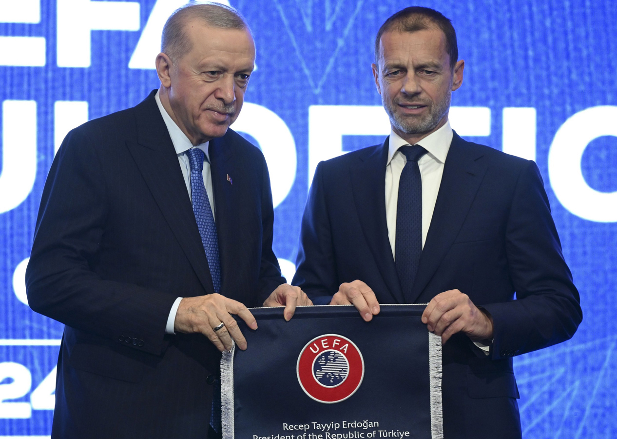 UEFA'nın İstanbul Ofisi Cumhurbaşkanı Recep Tayyip Erdoğan'ın katılımıyla açıldı
