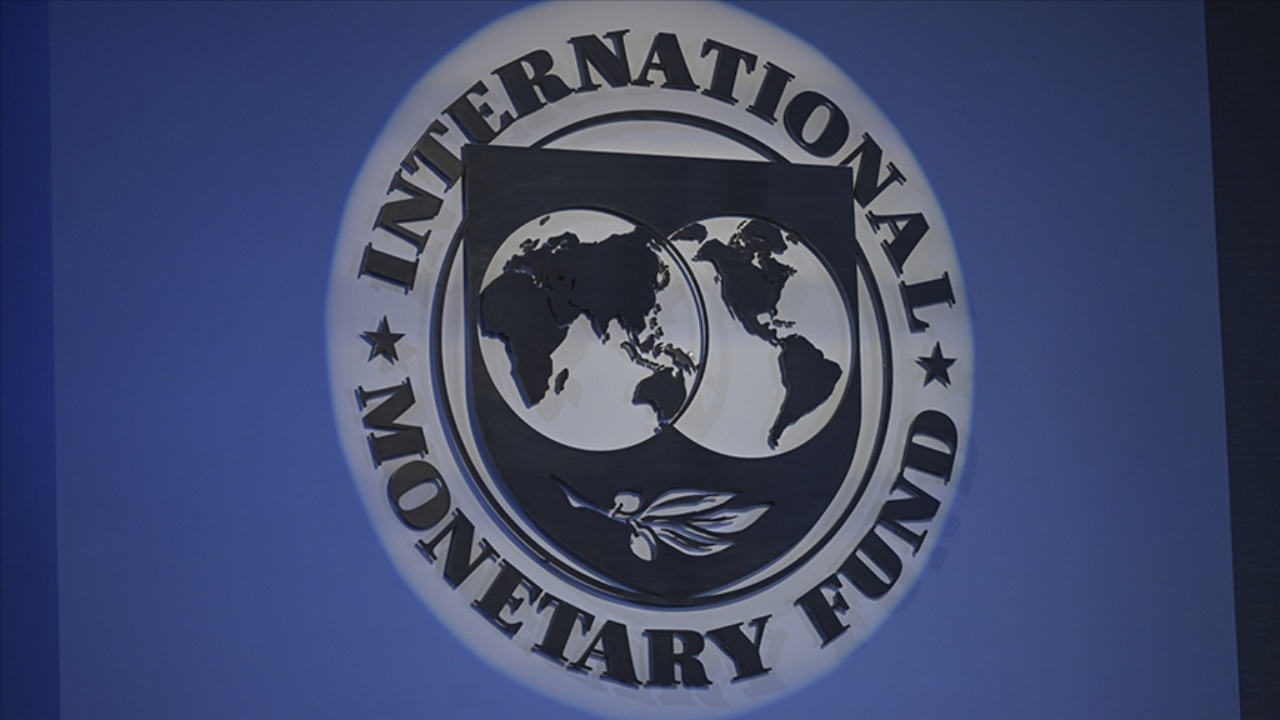 IMF’den küresel ekonomi uyarısı! Kamu borcu 2030’da rekor seviyeye ulaşabilir