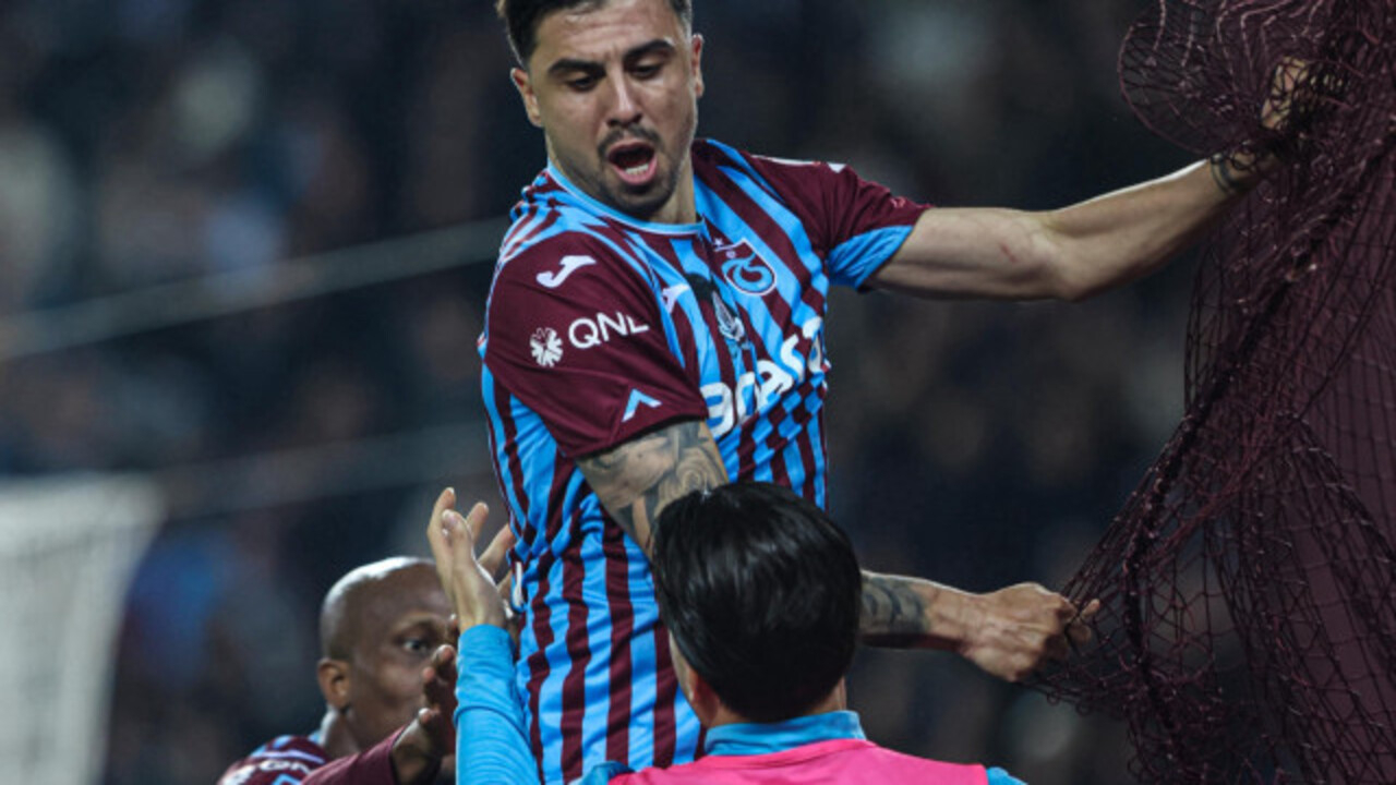 Ozan Tufan'dan Zlatan Ibrahimovic golü: Herkes şaşırdı kaldı!
