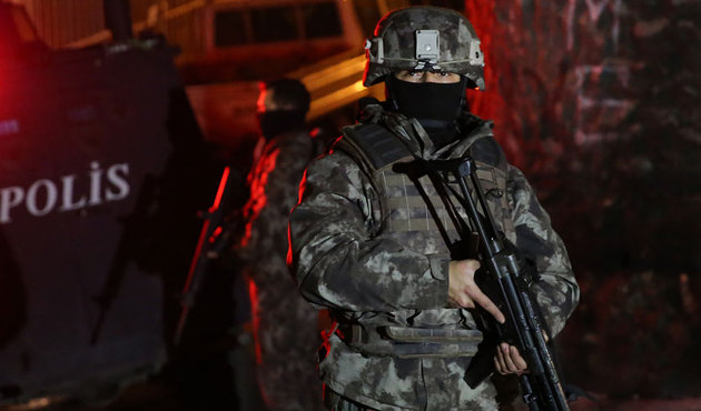İstanbul'da DEAŞ'a şafak operasyonu