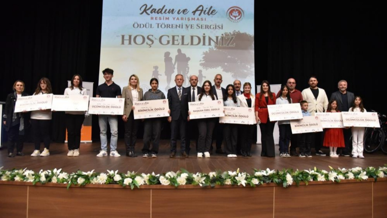 Başiskele’de “kadın ve aile” temalı resim yarışması: Öğrenciler ödüllendirildi