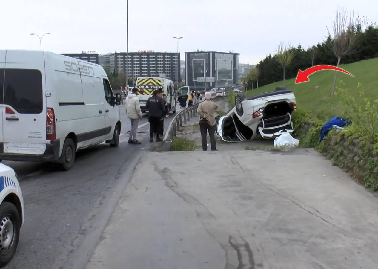 Bakırköy'de zincirleme kaza; otomobil ters dönüp yol kenarına savruldu, 5 yaralı hastaneye kaldırıldı