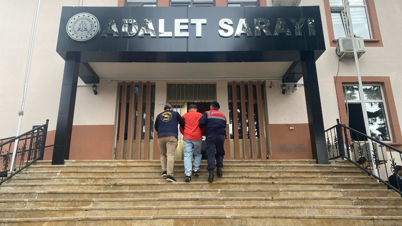 Bilecik’te sahte vali yardımcısı tuzağı! Dolandırıcı Çorlu’da yakalandı